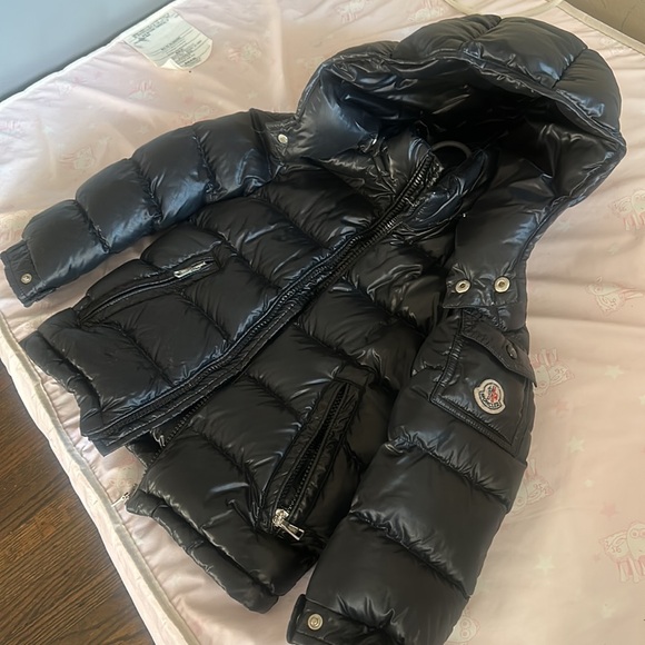 COPY - Toddler Black Moncler Authentic - Picture 2 of 7